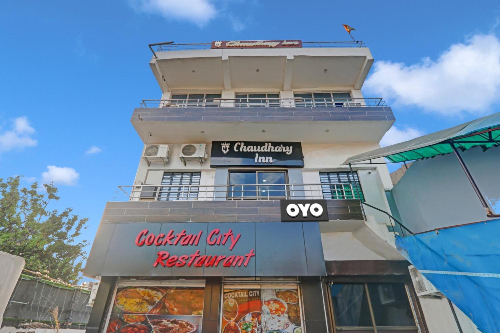 Oyo Flagship 81064 Chaudhary In Hotel Gorakhpur Kültér fotó